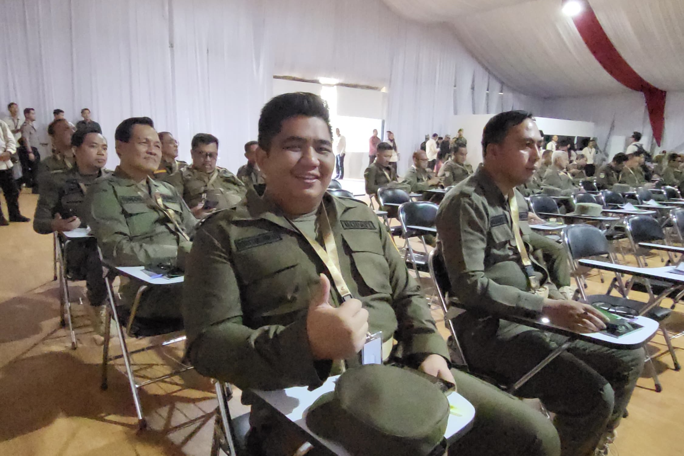 Retret Dimulai, Bupati Roby dan Kepala Daerah Lainnya Tiba di Akmil Magelang