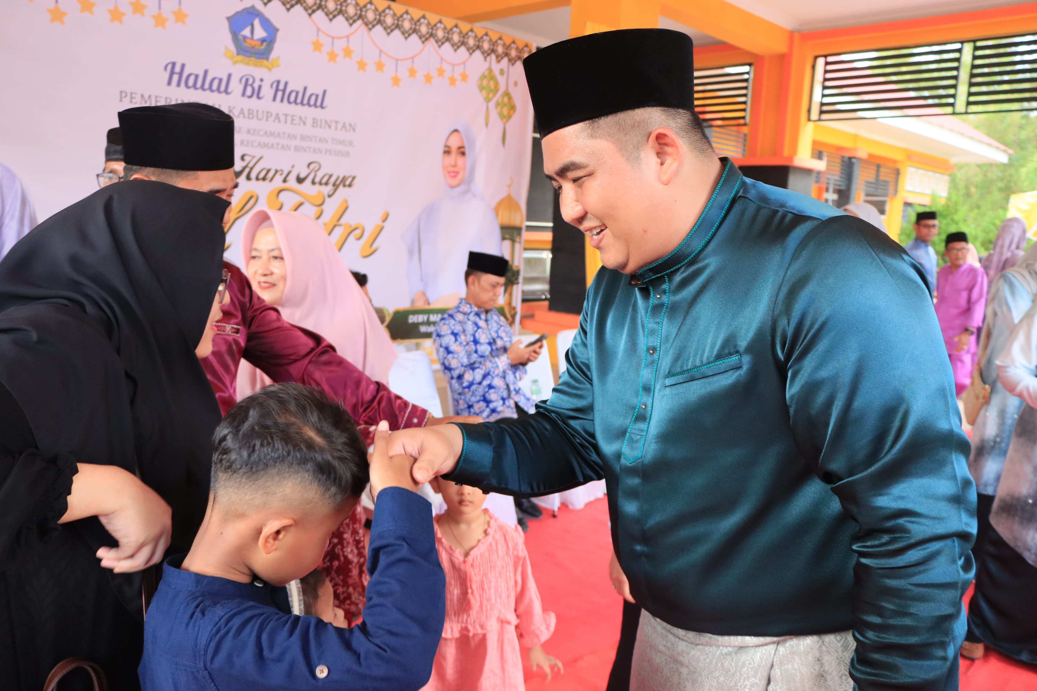 Halal bi Halal Bupati dan Wakil Bupati Bintan, Masyarakat Gembira di Hari Kemenangan