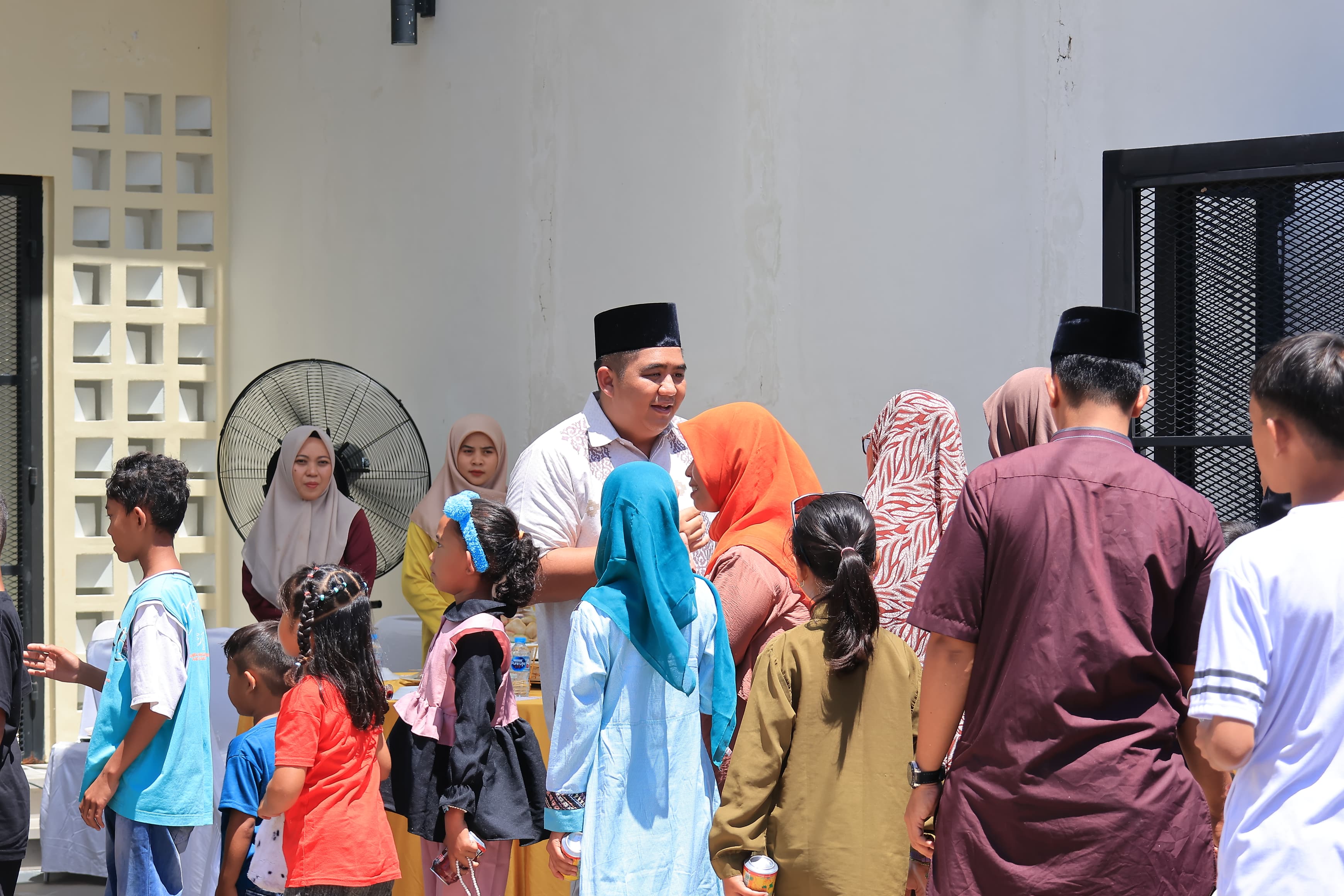 Lebaran Ketiga, Bupati Bintan Gelar Open House di Kediaman