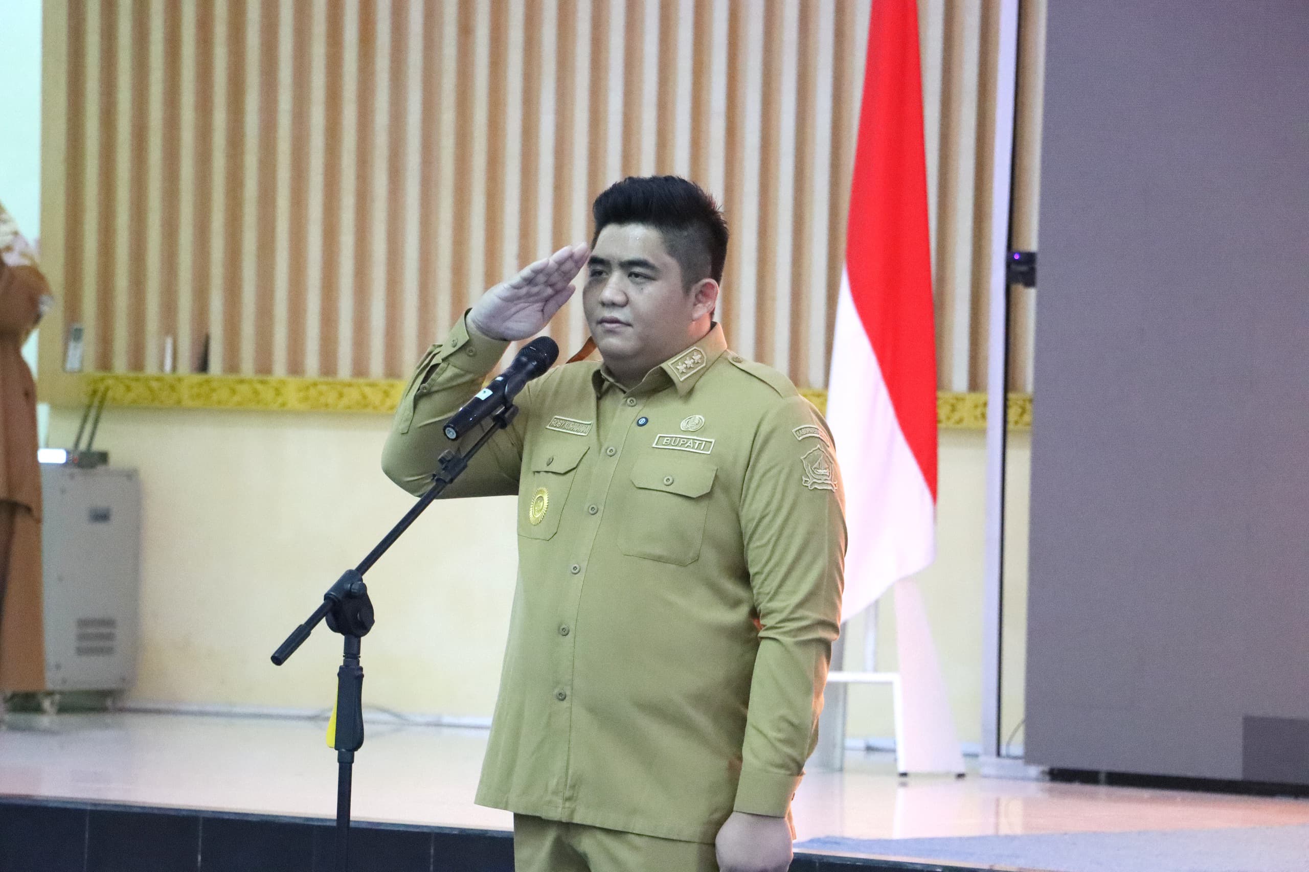 Apel Perdana Usai Libur Lebaran, Roby : Pemerintah Daerah Harus Hadir di Masyarakat