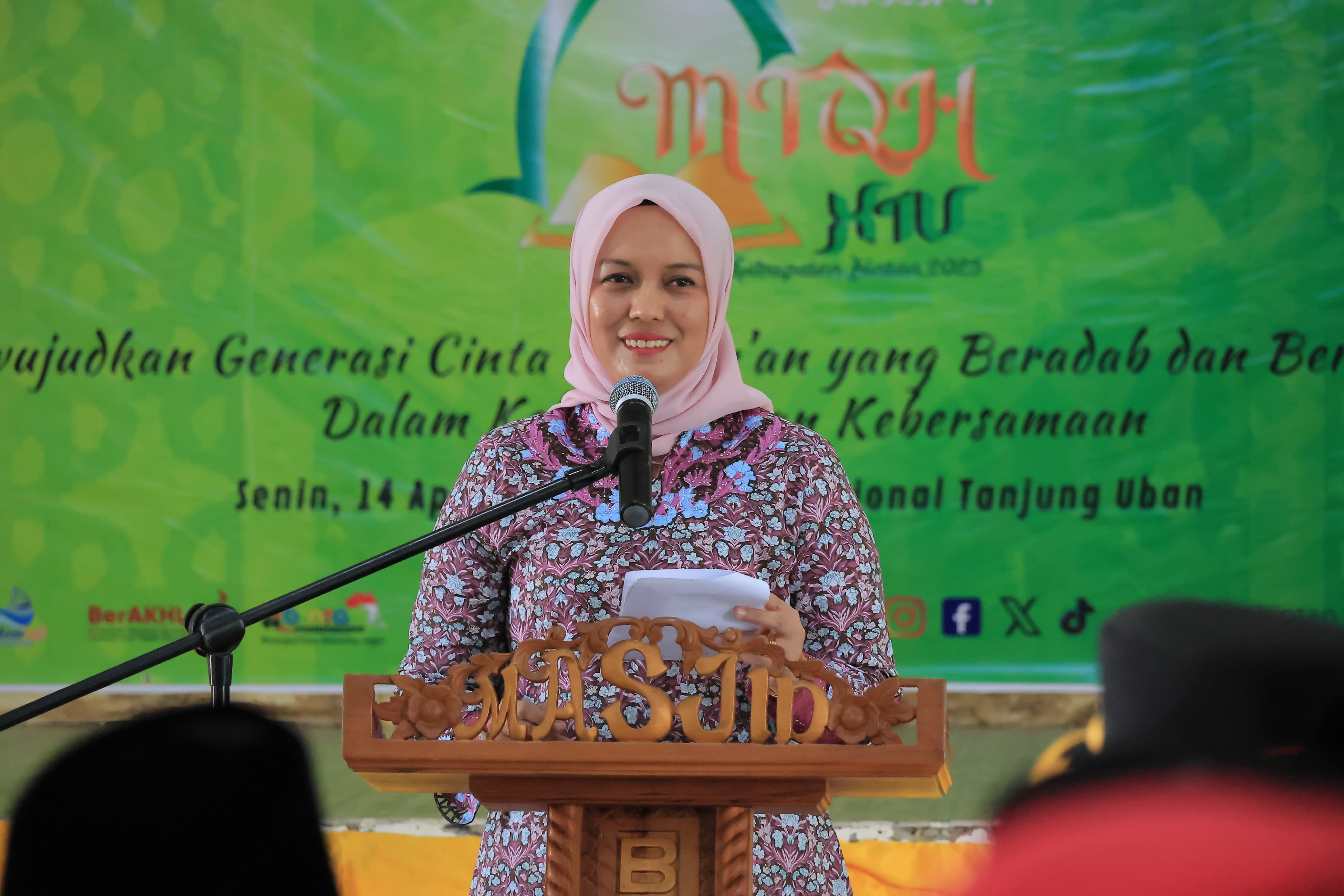 Wabup Deby Lantik Dewan Hakim MTQH Ke XIV Bintan
