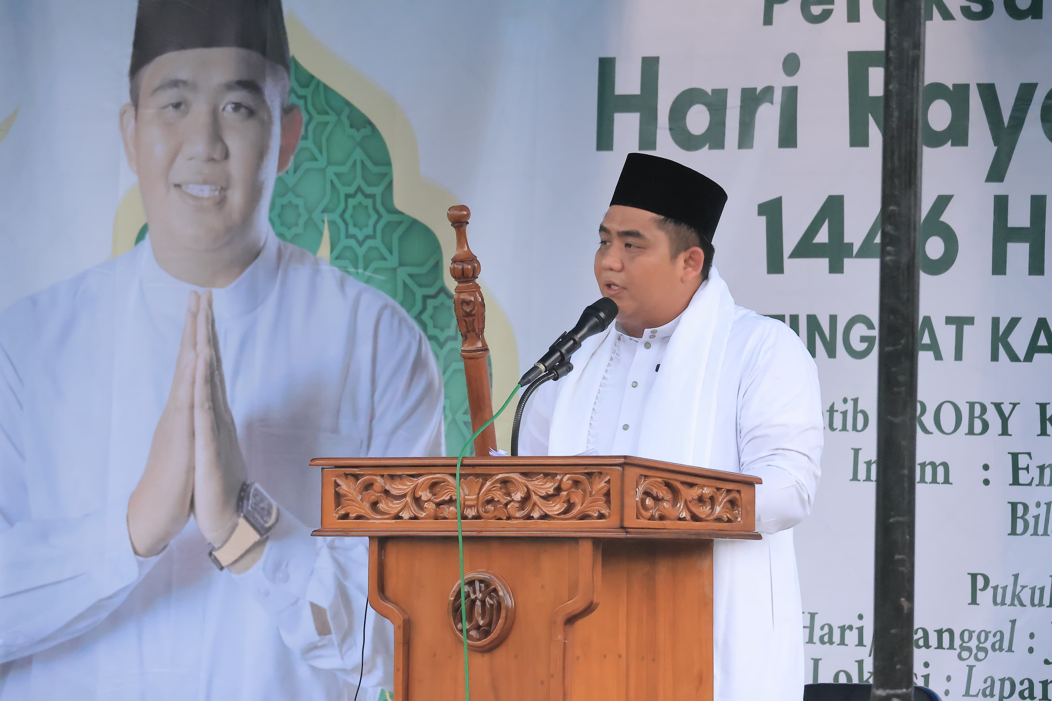 Khutbah Idul Adha 1446 H, Bupati Roby Sampaikan Hakikat Pengorbanan dan Ketaatan