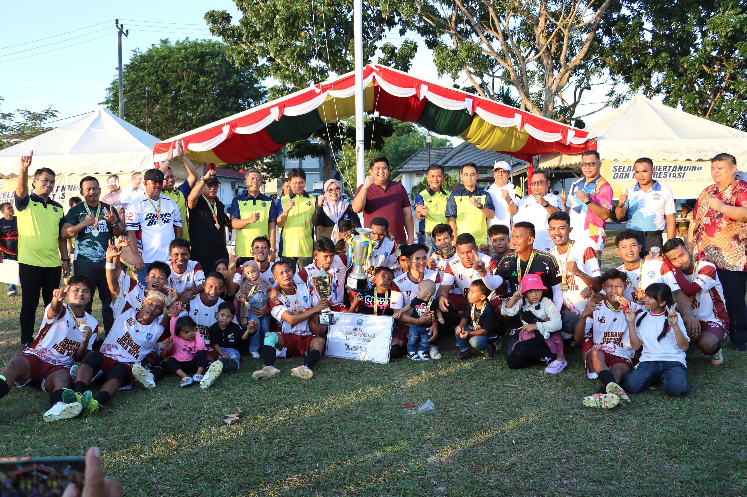 Kembali Angkat Trofi Piala Bupati, Busung Fc Bungkam Exceel Fc 1-0 di Laga Final Bupati Cup 2025